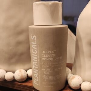 NWOT Plantanicals Deepest Cleanse Conditioner - Cream